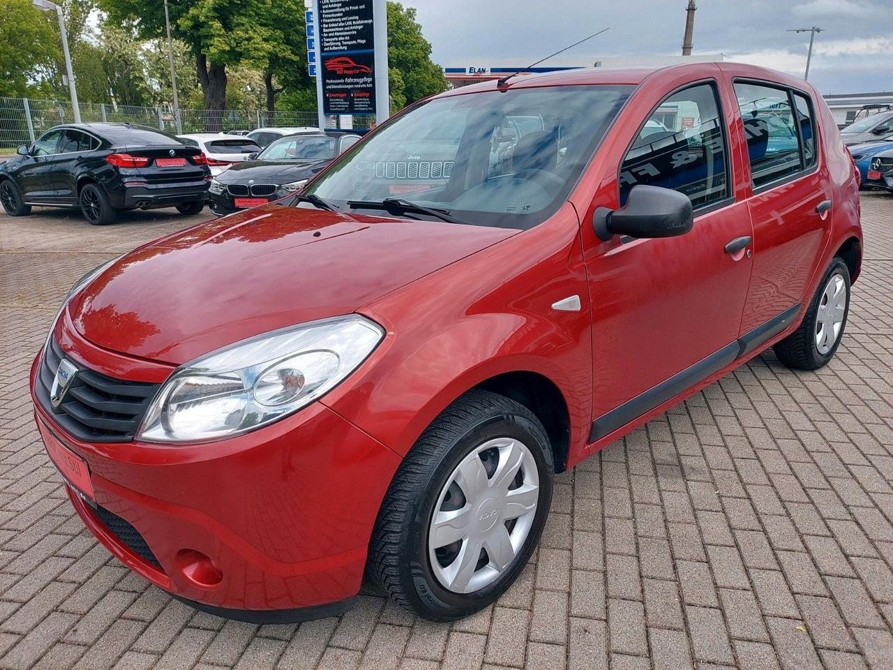 Dacia Sandero 1.4 MPI CD-Radio M+S - Berline: photos 3 Dacia Sandero 1.4 MPI CD-Radio M+S - Berline: photos 3