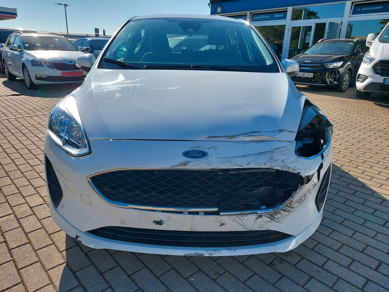 Ford Fiesta Trend KLIMAA. TEMPOMAT SHZ SPURWECHSEL - Voiture: photos 4 Ford Fiesta Trend KLIMAA. TEMPOMAT SHZ SPURWECHSEL - Voiture: photos 4