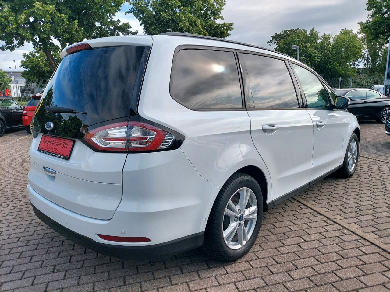 Ford Galaxy 7 Sitze Navi Kamera Tempo SignAssist - Transport de personnes: photos 5 Ford Galaxy 7 Sitze Navi Kamera Tempo SignAssist - Transport de personnes: photos 5