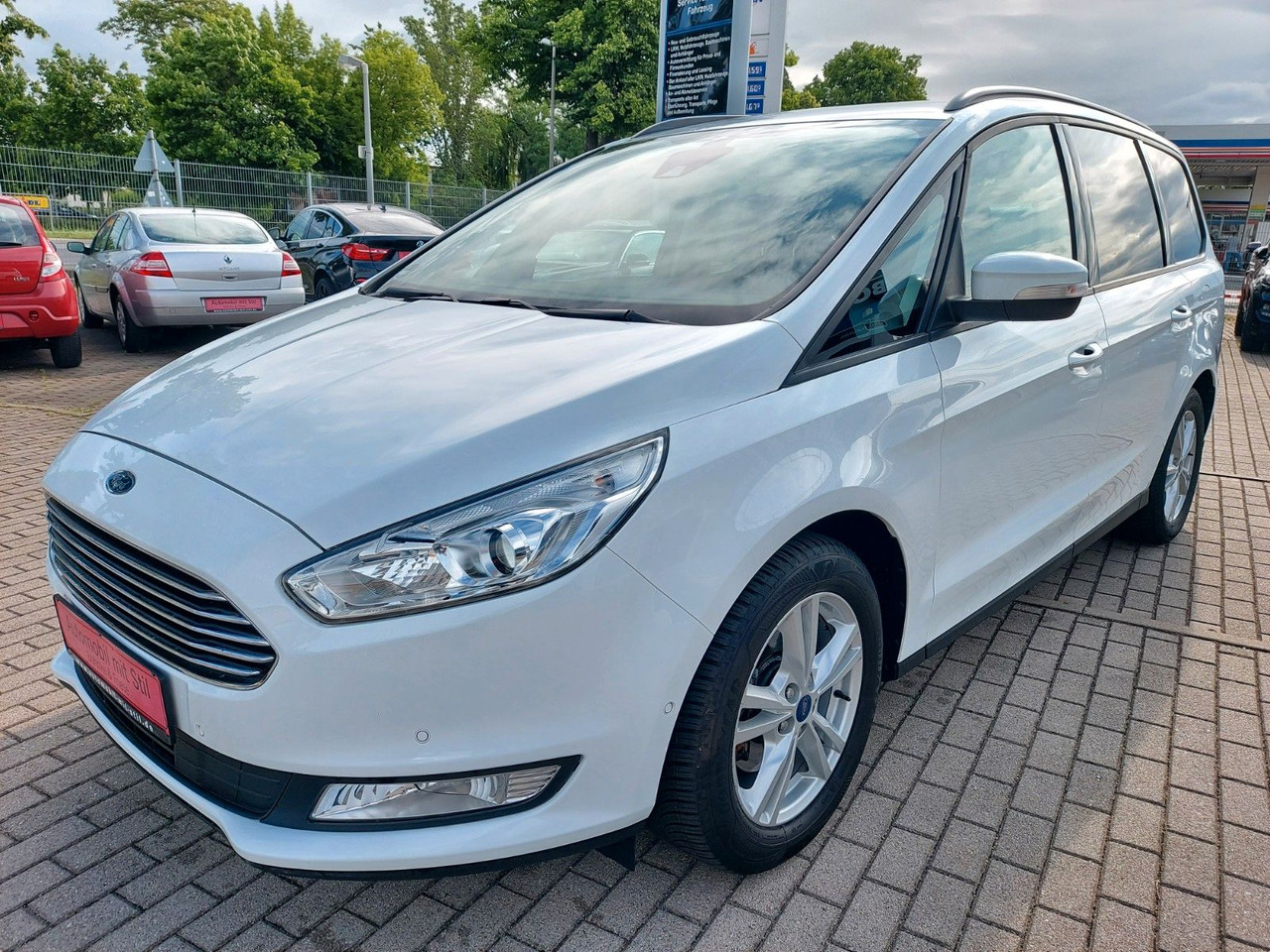 Ford Galaxy 7 Sitze Navi Kamera Tempo SignAssist - Transport de personnes: photos 2 Ford Galaxy 7 Sitze Navi Kamera Tempo SignAssist - Transport de personnes: photos 2