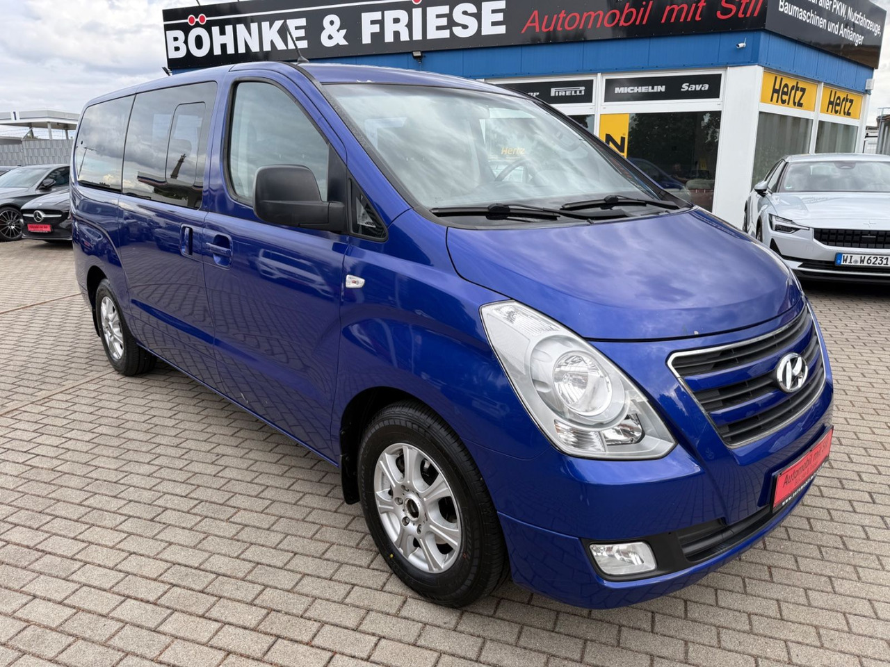 Hyundai H-1 Travel Comfort 8 SITZER KLIMAA. STANDHEIZUNG - Transport de personnes: photos 2 Hyundai H-1 Travel Comfort 8 SITZER KLIMAA. STANDHEIZUNG - Transport de personnes: photos 2