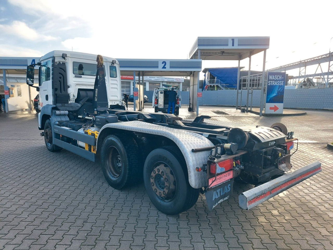 MAN 26.400 ABROLLER HIAB - Camion ampliroll: photos 1 MAN 26.400 ABROLLER HIAB - Camion ampliroll: photos 1