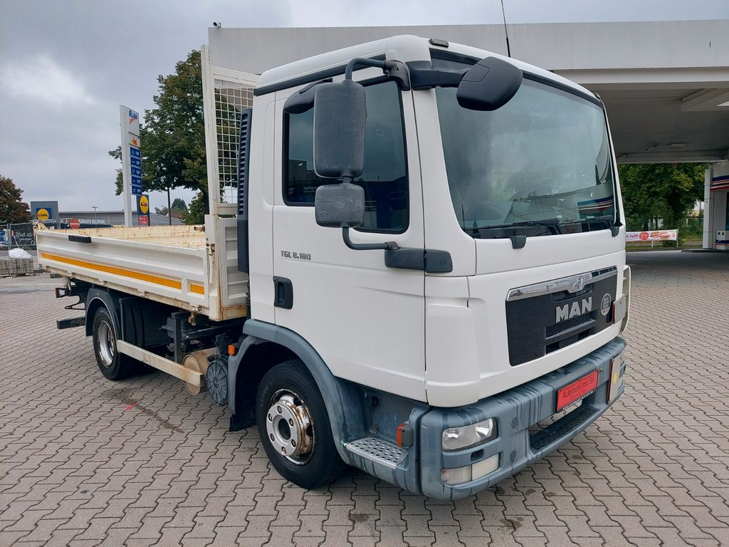 MAN 8.180 MEILER DREISEITENKIPPER TEMPOMAT KLIMAAUTO - Véhicule utilitaire benne: photos 2 MAN 8.180 MEILER DREISEITENKIPPER TEMPOMAT KLIMAAUTO - Véhicule utilitaire benne: photos 2