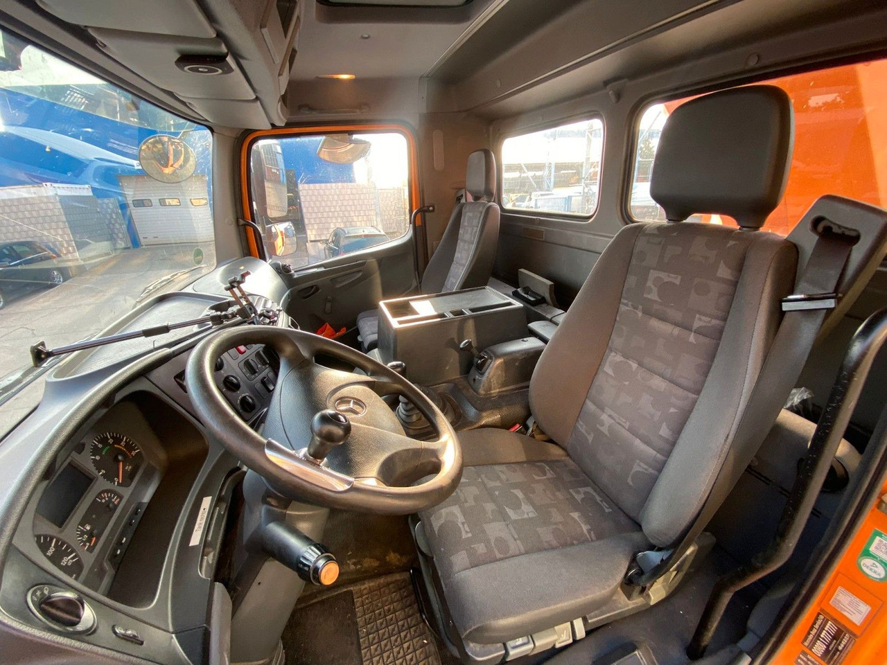 Camion avec nacelle Mercedes-Benz ATEGO 4X4 1324 Hub Steiger Ruthmann T220: photos 9