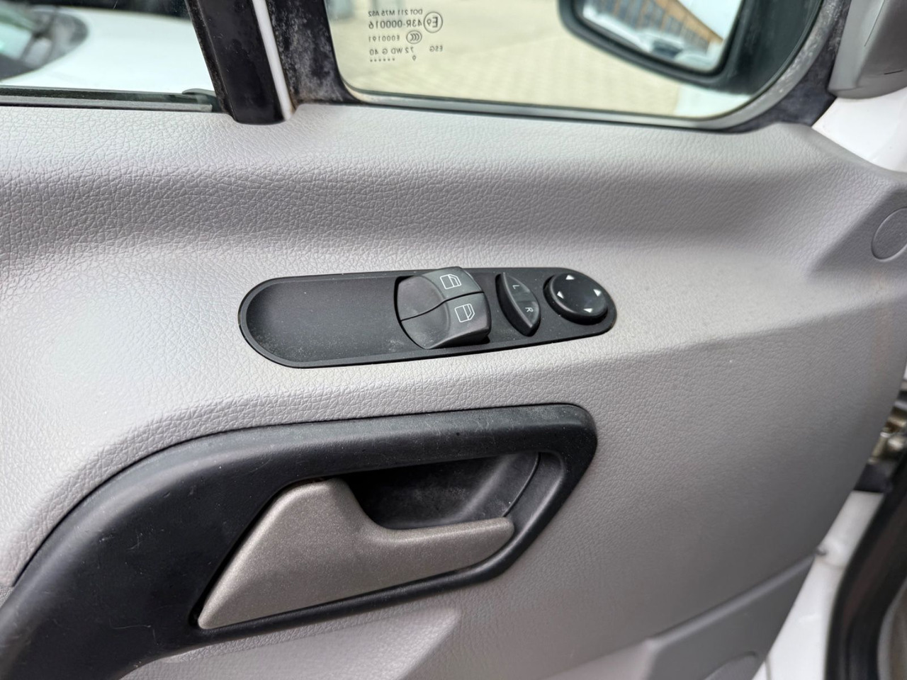 Transport de personnes Mercedes-Benz Sprinter II Kasten 516 CDI 4X4 Allrad Standheiz.: photos 10 Transport de personnes Mercedes-Benz Sprinter II Kasten 516 CDI 4X4 Allrad Standheiz.: photos 10