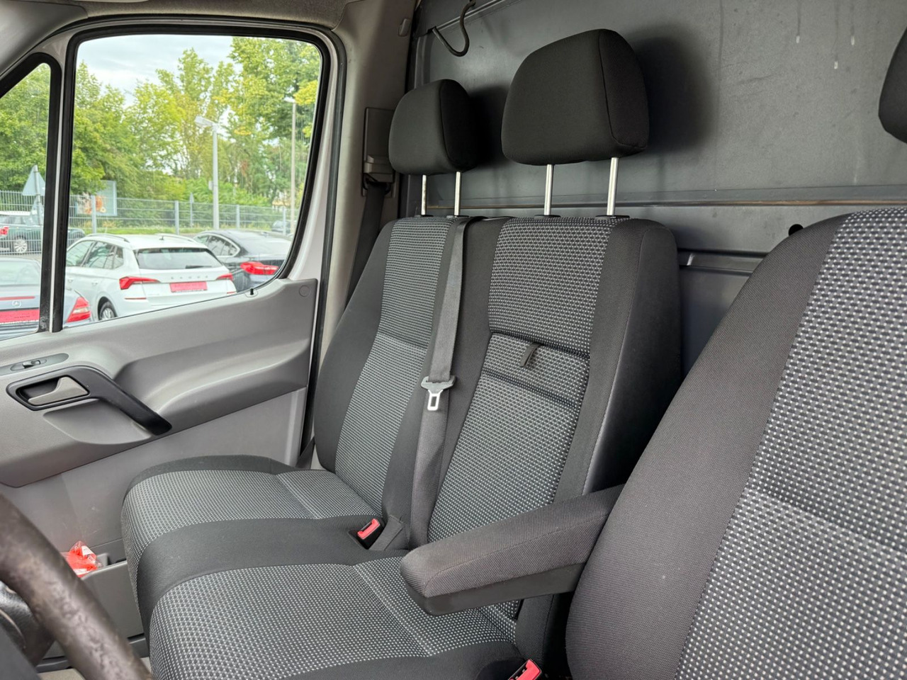 Transport de personnes Mercedes-Benz Sprinter II Kasten 516 CDI 4X4 Allrad Standheiz.: photos 13 Transport de personnes Mercedes-Benz Sprinter II Kasten 516 CDI 4X4 Allrad Standheiz.: photos 13