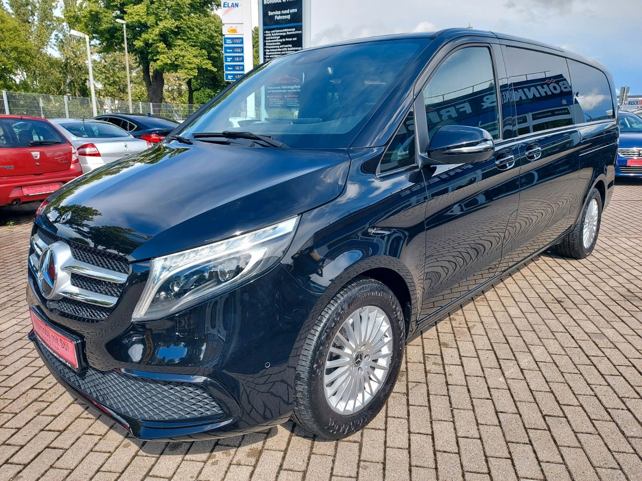 Mercedes-Benz V -Klasse V250 d AMG AVANTGARDE extralang 8 Sitz - Transport de personnes: photos 4 Mercedes-Benz V -Klasse V250 d AMG AVANTGARDE extralang 8 Sitz - Transport de personnes: photos 4