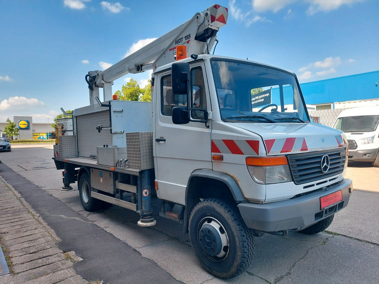 Mercedes-Benz VARIO 814D HUB Steiger WUMAG WDT 155 4X4 ALLRAD - Camion avec nacelle: photos 2 Mercedes-Benz VARIO 814D HUB Steiger WUMAG WDT 155 4X4 ALLRAD - Camion avec nacelle: photos 2