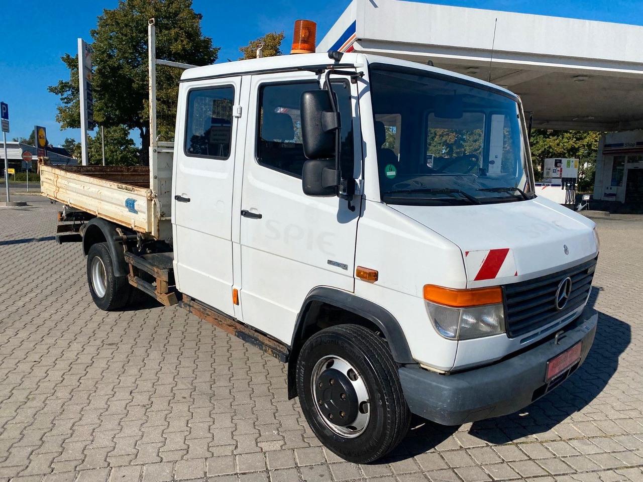 Mercedes-Benz VARIO 816D Doka 3 Seiten Kipper Meiller - Véhicule utilitaire benne, Utilitaire double cabine: photos 2 Mercedes-Benz VARIO 816D Doka 3 Seiten Kipper Meiller - Véhicule utilitaire benne, Utilitaire double cabine: photos 2