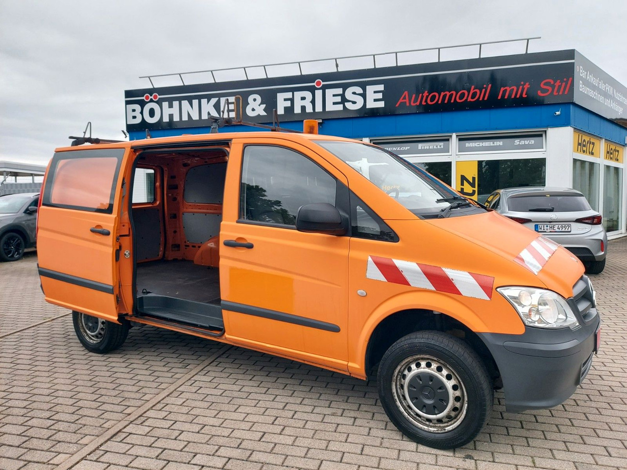 Mercedes-Benz Vito Kasten 4x4 113 CDI lang AUTOMATIK EURO 5 - Transport de personnes: photos 1 Mercedes-Benz Vito Kasten 4x4 113 CDI lang AUTOMATIK EURO 5 - Transport de personnes: photos 1