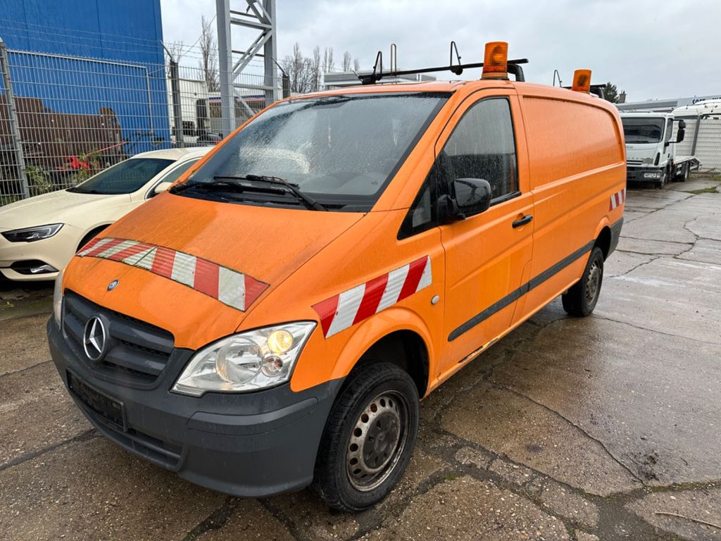 Mercedes-Benz Vito Kasten 4x4 113 CDI lang AUTOMATIK EURO5 - Minibus, Transport de personnes: photos 1 Mercedes-Benz Vito Kasten 4x4 113 CDI lang AUTOMATIK EURO5 - Minibus, Transport de personnes: photos 1