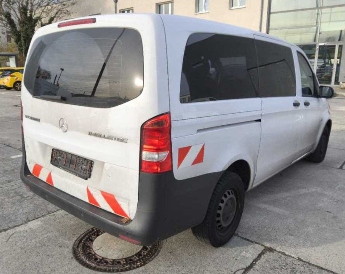 Mercedes-Benz Vito Tourer 114CDI Lang TOURER KLIMA 10 /26 TÜV - Transport de personnes: photos 4 Mercedes-Benz Vito Tourer 114CDI Lang TOURER KLIMA 10 /26 TÜV - Transport de personnes: photos 4