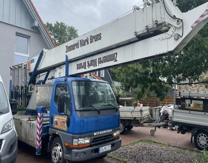 Mitsubishi CANTER DACHDECKER KLAAS AUTOKRAN - Camion grue: photos 1 Mitsubishi CANTER DACHDECKER KLAAS AUTOKRAN - Camion grue: photos 1
