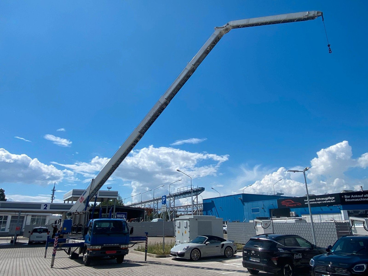 Mitsubishi CANTER DACHDECKER KLAAS AUTOKRAN - Camion grue: photos 4 Mitsubishi CANTER DACHDECKER KLAAS AUTOKRAN - Camion grue: photos 4