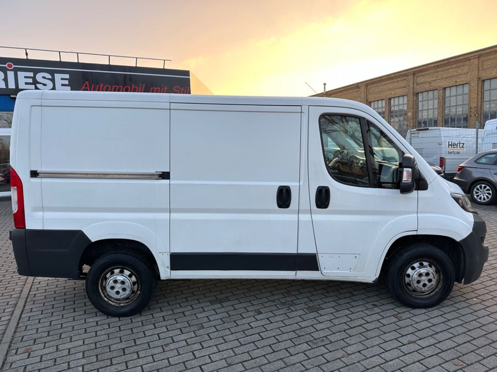 Peugeot Boxer Kasten L1H1 Komfort HDi 150 TÜV NEU KLIMA - Minibus, Transport de personnes: photos 4 Peugeot Boxer Kasten L1H1 Komfort HDi 150 TÜV NEU KLIMA - Minibus, Transport de personnes: photos 4