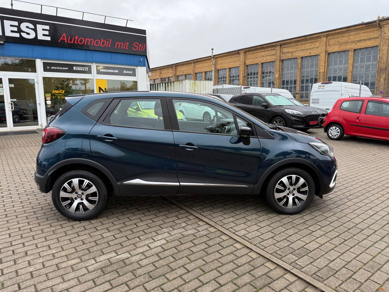 Renault Captur Intens Energy Automatik - SUV: photos 3 Renault Captur Intens Energy Automatik - SUV: photos 3