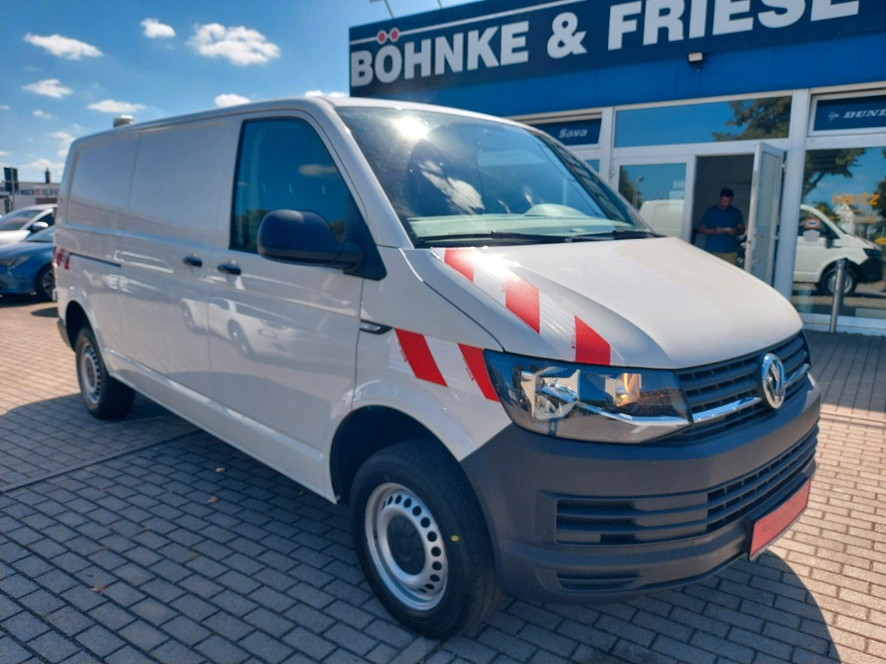 Volkswagen T6 Transporter Kasten-Kombi Lang 4 Motion Klima - Transport de personnes: photos 2 Volkswagen T6 Transporter Kasten-Kombi Lang 4 Motion Klima - Transport de personnes: photos 2