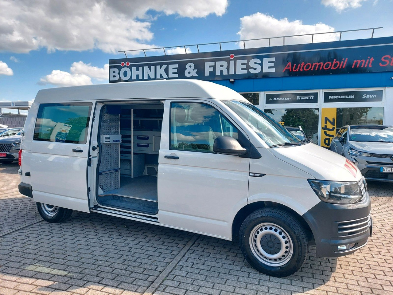 Volkswagen T6 Transporter Kasten Kombi Mittel hoch 4x4 - Transport de personnes: photos 1 Volkswagen T6 Transporter Kasten Kombi Mittel hoch 4x4 - Transport de personnes: photos 1