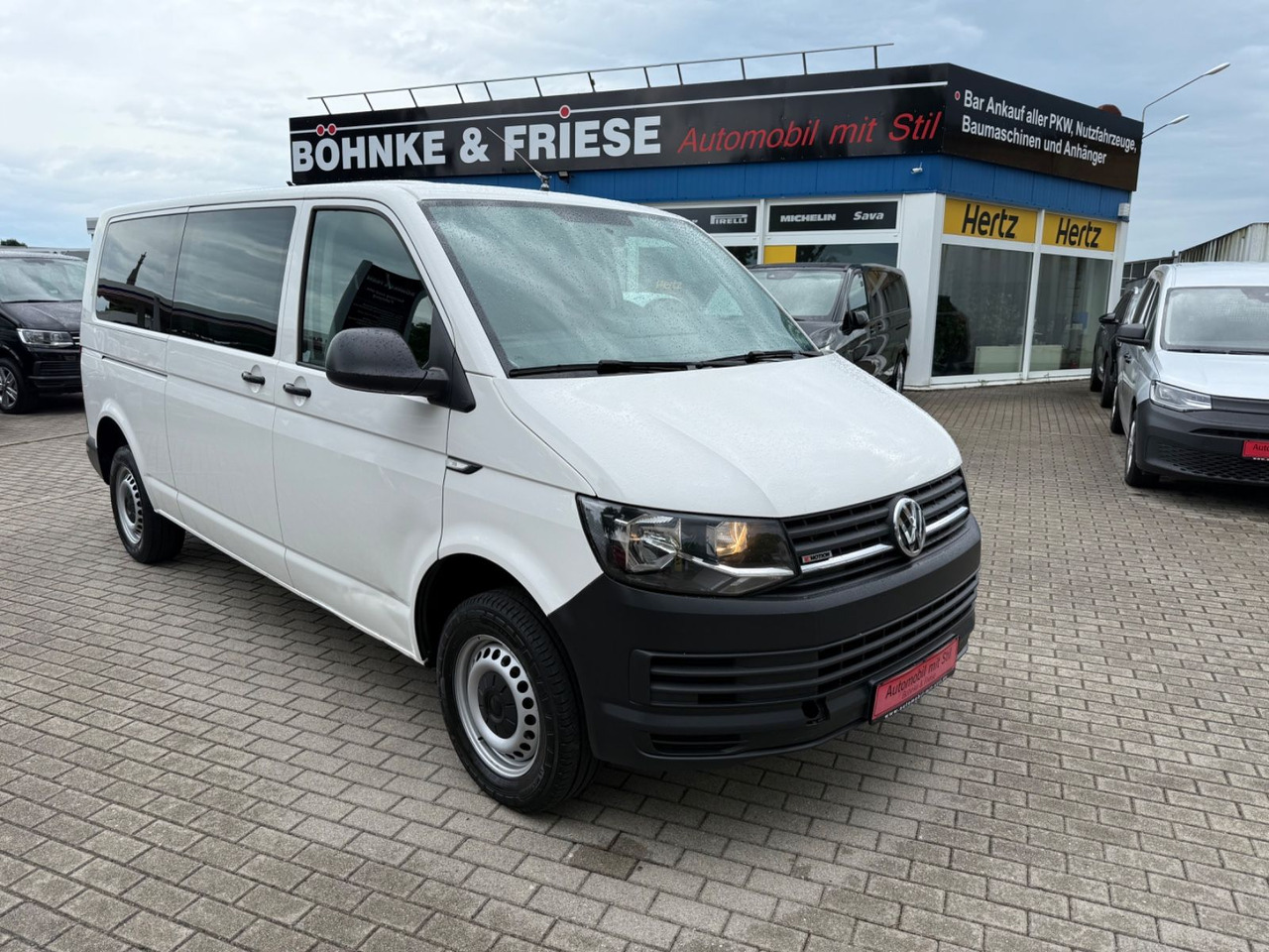 Volkswagen T6 Transporter Kasten Kombi lang 4Motion 5 Sitze - Transport de personnes: photos 1 Volkswagen T6 Transporter Kasten Kombi lang 4Motion 5 Sitze - Transport de personnes: photos 1