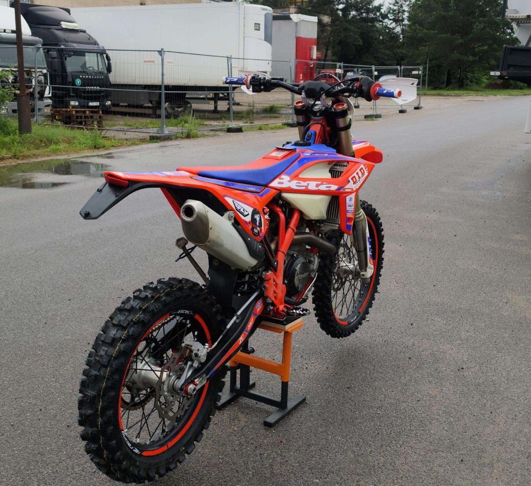 Beta RR 430cc - Motocyclette: photos 4 Beta RR 430cc - Motocyclette: photos 4