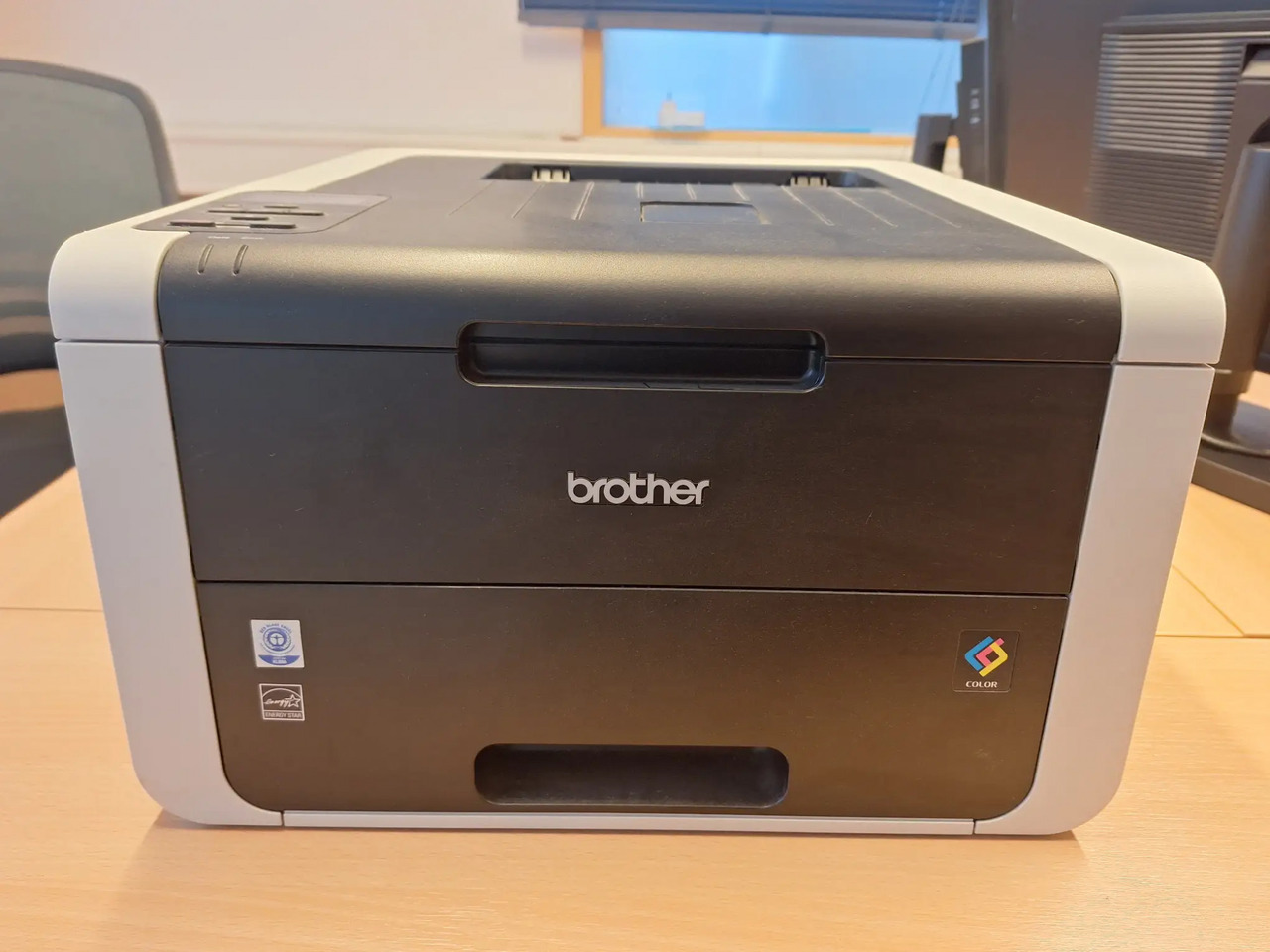 1 Stk. Color-Laser-Drucker (Brother) - Machine d'impression: photos 2 1 Stk. Color-Laser-Drucker (Brother) - Machine d'impression: photos 2