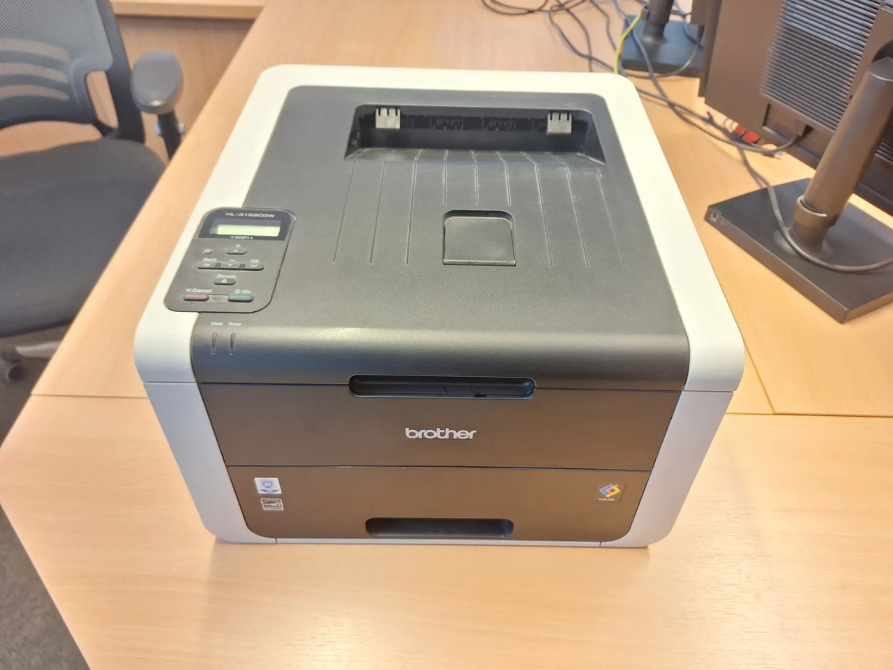 1 Stk. Color-Laser-Drucker (Brother) - Machine d'impression: photos 1 1 Stk. Color-Laser-Drucker (Brother) - Machine d'impression: photos 1