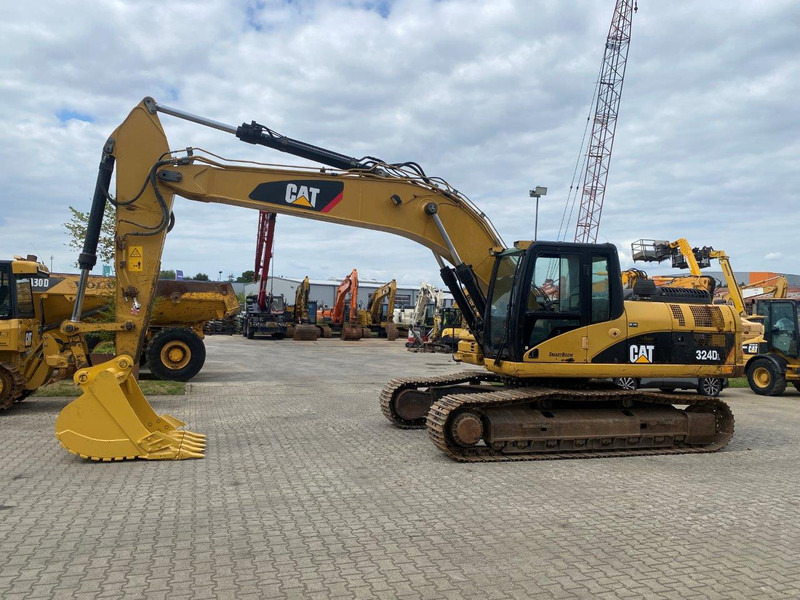 Caterpillar 324 D NVT - Pelle sur chenille: photos 2 Caterpillar 324 D NVT - Pelle sur chenille: photos 2