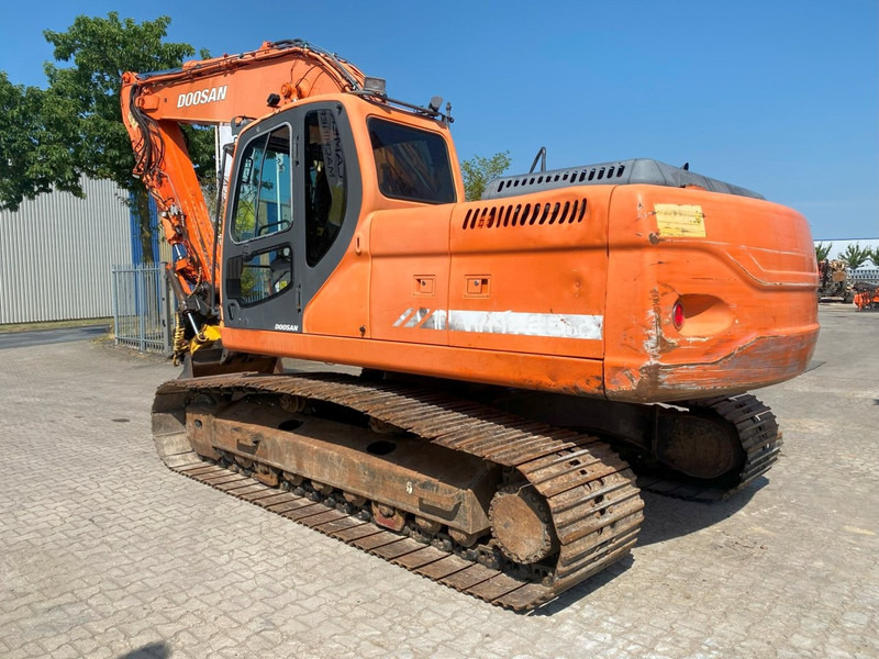Doosan DX 225 LC-3 NVT - Pelle sur chenille: photos 2 Doosan DX 225 LC-3 NVT - Pelle sur chenille: photos 2