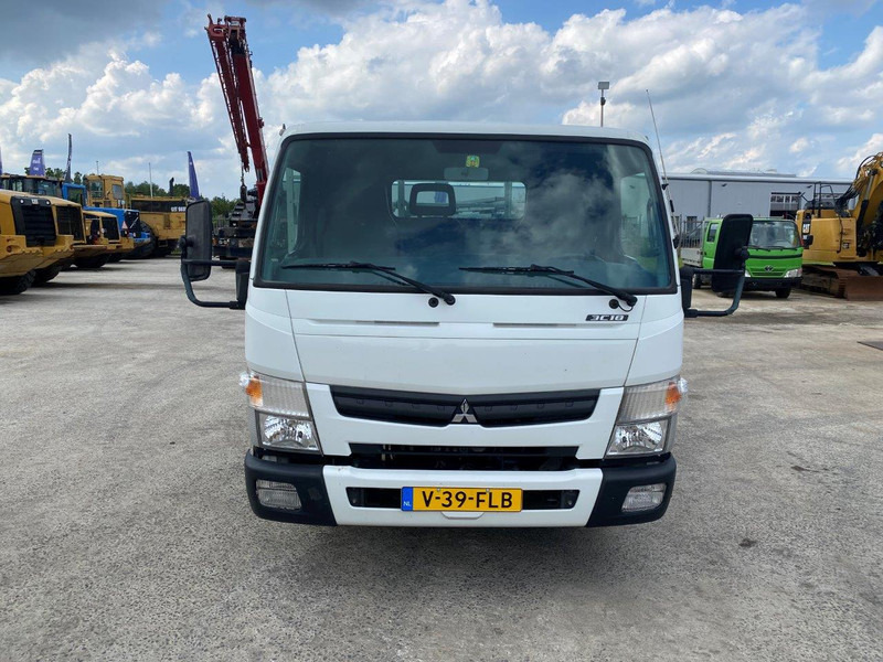 Mitsubishi Fuso Canter 3C18 NVT - Engins de chantier: photos 4 Mitsubishi Fuso Canter 3C18 NVT - Engins de chantier: photos 4