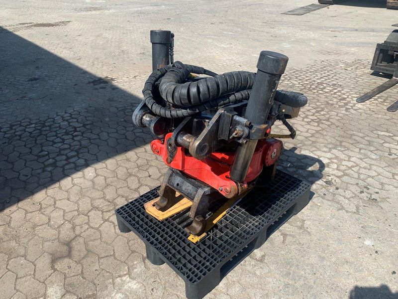 Tiltrotator INDEXATOR R8: photos 10 Tiltrotator INDEXATOR R8: photos 10