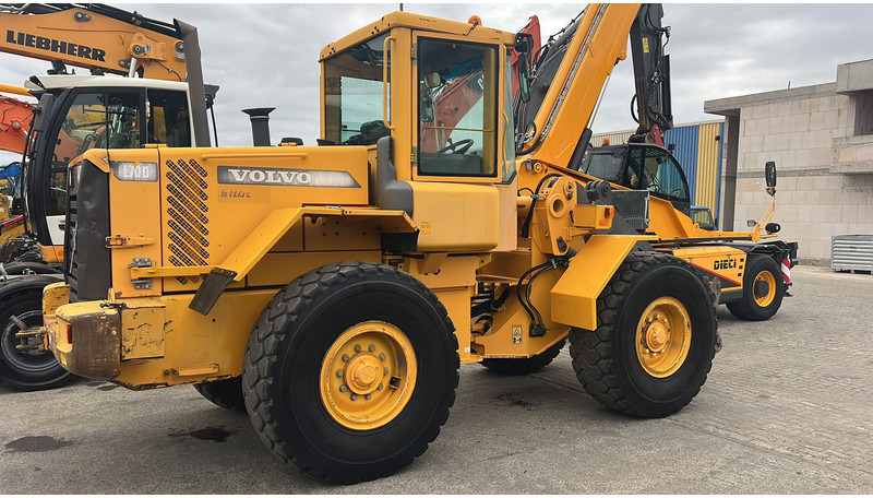 Volvo L70 D NVT - Chargeuse: photos 1 Volvo L70 D NVT - Chargeuse: photos 1
