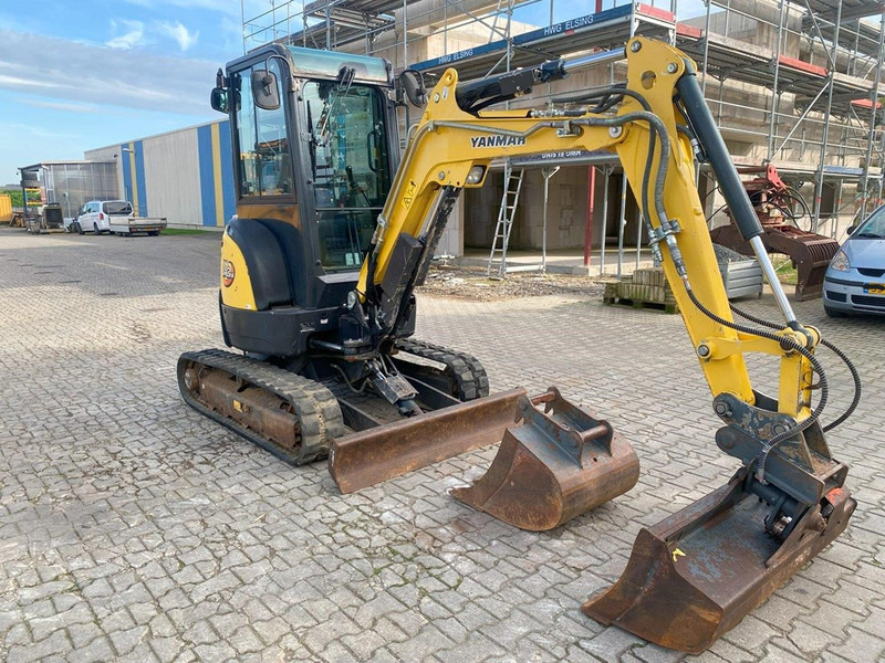 Yanmar VIO25-4 NVT - Mini pelle: photos 5 Yanmar VIO25-4 NVT - Mini pelle: photos 5