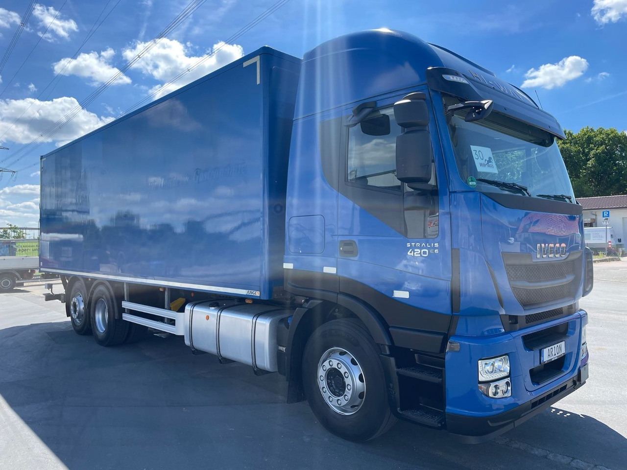 Iveco Stralis 420 Koffer/Thermoisoliert/LBW/NLA/AC/EU6 - Camion fourgon: photos 1 Iveco Stralis 420 Koffer/Thermoisoliert/LBW/NLA/AC/EU6 - Camion fourgon: photos 1