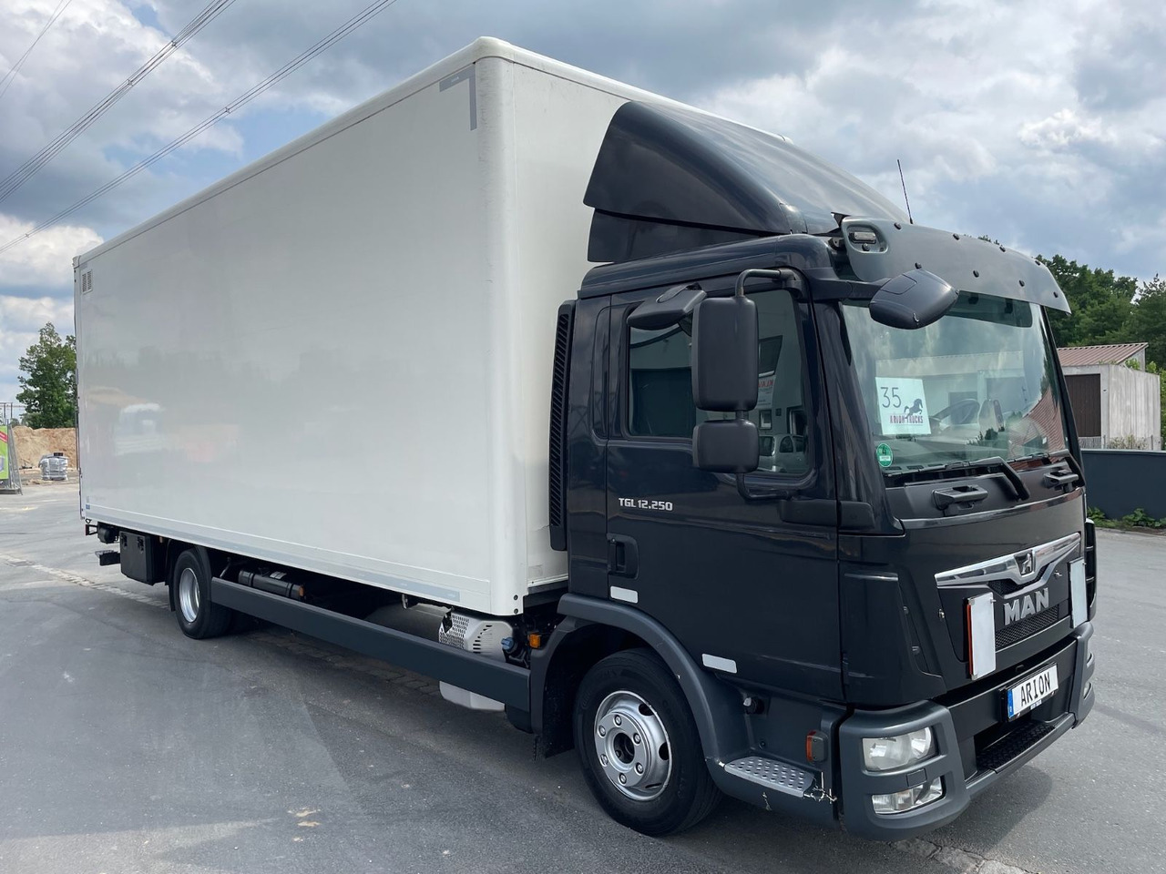 MAN TGL 12.250 4x2 BL Koffer/LBW/PALFINGER/AC/EU6c - Camion fourgon: photos 1 MAN TGL 12.250 4x2 BL Koffer/LBW/PALFINGER/AC/EU6c - Camion fourgon: photos 1
