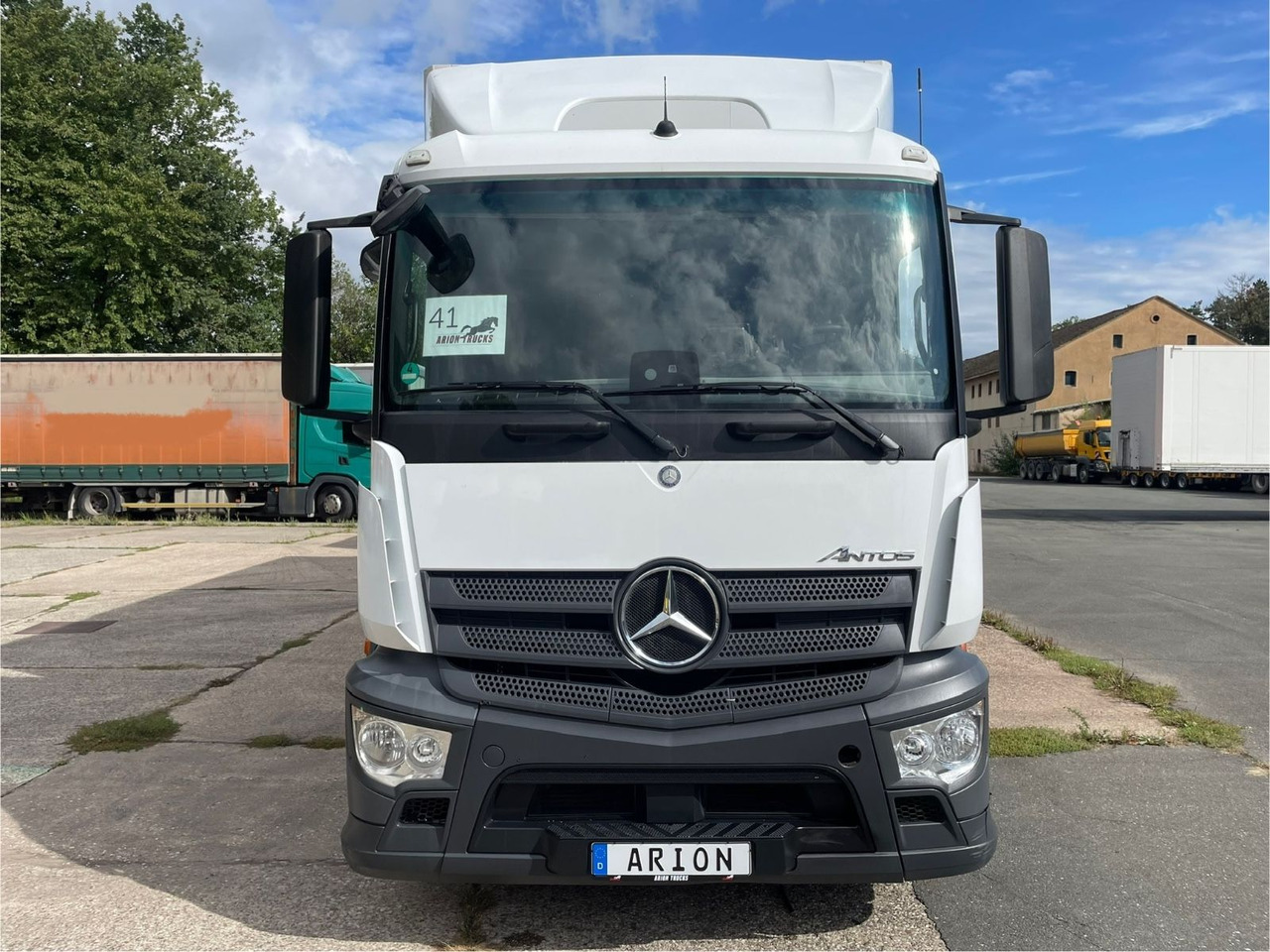 Mercedes-Benz Antos 2543 6x2 Kühlkoffer/CARRIER/KERSCHER/NLA - Camion frigorifique: photos 2 Mercedes-Benz Antos 2543 6x2 Kühlkoffer/CARRIER/KERSCHER/NLA - Camion frigorifique: photos 2