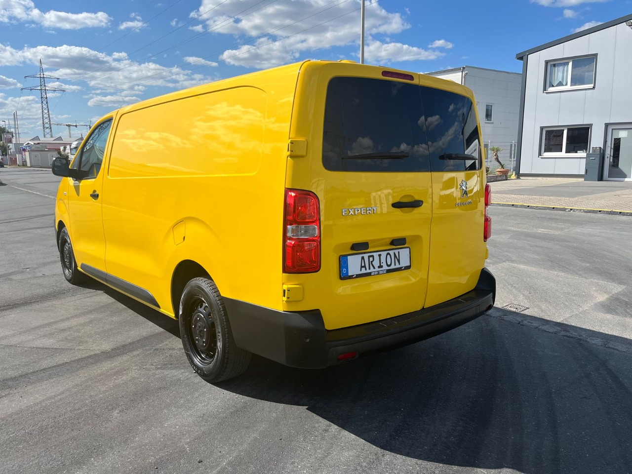 Peugeot Expert Box Pro L3 / 2.0 Blue HDI / More units - Fourgonnette: photos 3 Peugeot Expert Box Pro L3 / 2.0 Blue HDI / More units - Fourgonnette: photos 3