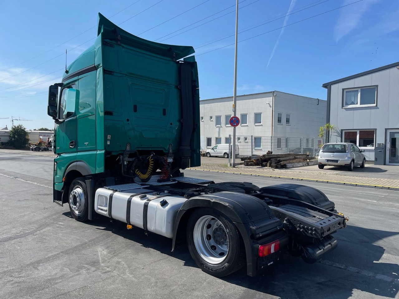 Mercedes-Benz Actros 1843 4x2 MEGA/Standheizung/ACC/2xTank/EU6 - Tracteur routier: photos 4 Mercedes-Benz Actros 1843 4x2 MEGA/Standheizung/ACC/2xTank/EU6 - Tracteur routier: photos 4