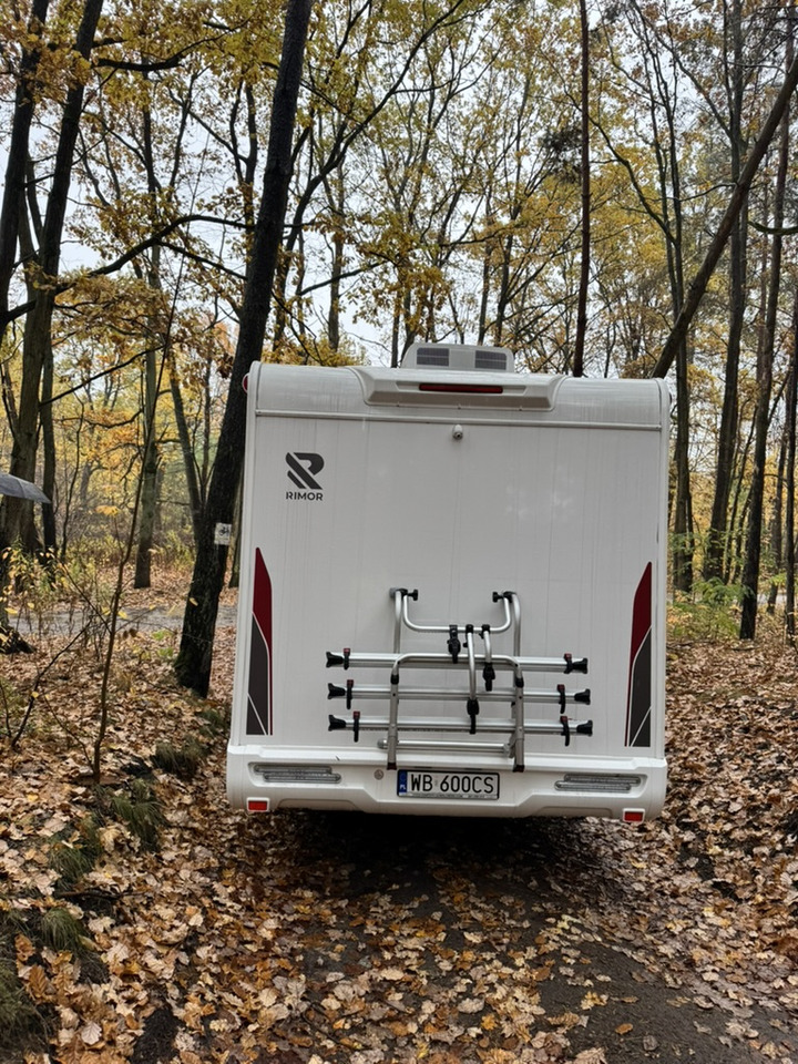 Rimor Seal 695 - Camping-car capucine: photos 5 Rimor Seal 695 - Camping-car capucine: photos 5
