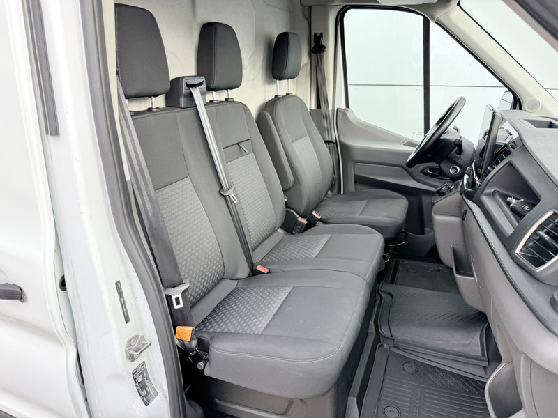 Fourgon utilitaire, Utilitaire électrique Ford E-Transit 390 75kWh 184PK Elektrisch 75kWh 334km WLTP BEV Snelladen L2H2 Climate Control Tacho Carplay Camera Stoelverwarming Parkeersensoren voor achter: photos 8 Fourgon utilitaire, Utilitaire électrique Ford E-Transit 390 75kWh 184PK Elektrisch 75kWh 334km WLTP BEV Snelladen L2H2 Climate Control Tacho Carplay Camera Stoelverwarming Parkeersensoren voor achter: photos 8