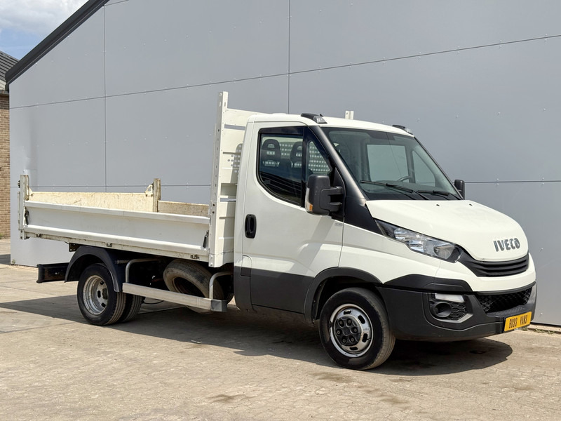 Iveco Daily 35C12 2.3 Kipper Dubbellucht Trekhaak Airco Cruise Control Lucht Geveerde Stoel - Véhicule utilitaire benne: photos 5 Iveco Daily 35C12 2.3 Kipper Dubbellucht Trekhaak Airco Cruise Control Lucht Geveerde Stoel - Véhicule utilitaire benne: photos 5