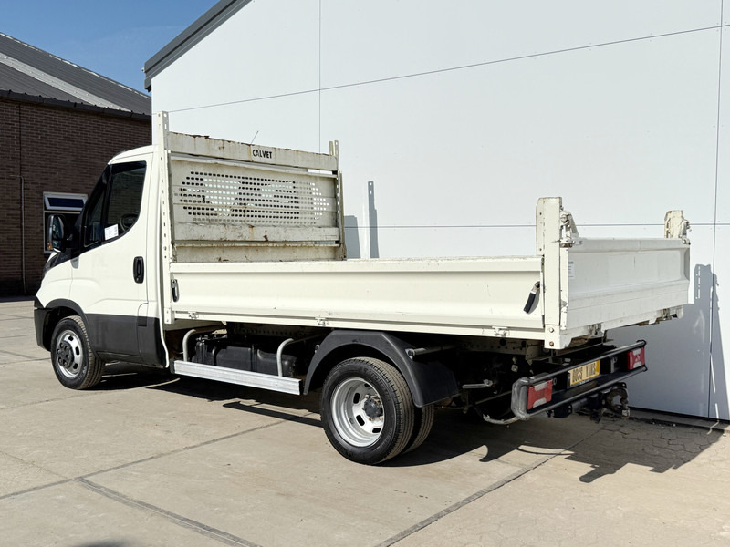 Iveco Daily 35C12 2.3 Kipper Dubbellucht Trekhaak Airco Cruise Control Lucht Geveerde Stoel - Véhicule utilitaire benne: photos 3 Iveco Daily 35C12 2.3 Kipper Dubbellucht Trekhaak Airco Cruise Control Lucht Geveerde Stoel - Véhicule utilitaire benne: photos 3