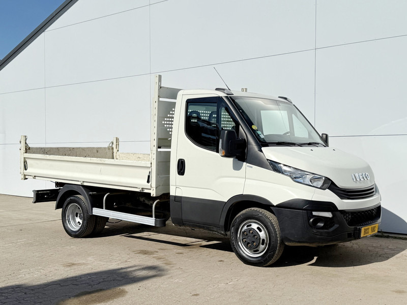 Iveco Daily 35C12 2.3 Kipper Dubbellucht Trekhaak Airco Cruise Control Lucht Geveerde Stoel - Véhicule utilitaire benne: photos 5 Iveco Daily 35C12 2.3 Kipper Dubbellucht Trekhaak Airco Cruise Control Lucht Geveerde Stoel - Véhicule utilitaire benne: photos 5