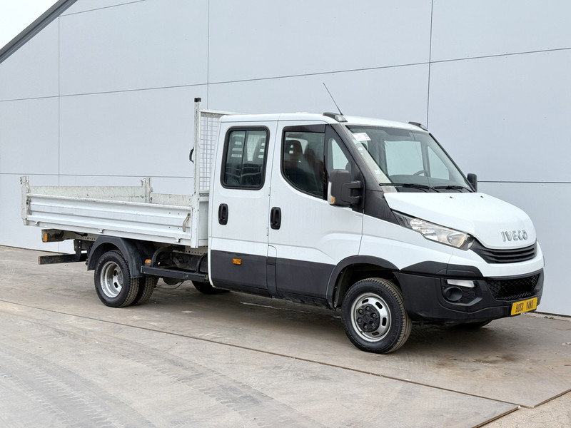 Iveco Daily 35C14 2.3 Dubbele Cabine Dubbellucht 7 Stoelen Airco Cruise Control Trekhaak 3.5t Tipper Benne Kipper - Véhicule utilitaire benne, Utilitaire double cabine: photos 5 Iveco Daily 35C14 2.3 Dubbele Cabine Dubbellucht 7 Stoelen Airco Cruise Control Trekhaak 3.5t Tipper Benne Kipper - Véhicule utilitaire benne, Utilitaire double cabine: photos 5