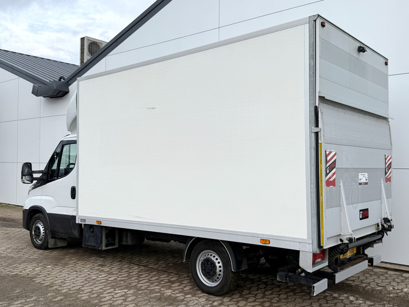 Iveco Daily 35S18 3.0 Laadklep Automaat LED Climate Control Adaptieve Cruise Control Standkachel Camera Navigatie - Fourgon: photos 2 Iveco Daily 35S18 3.0 Laadklep Automaat LED Climate Control Adaptieve Cruise Control Standkachel Camera Navigatie - Fourgon: photos 2