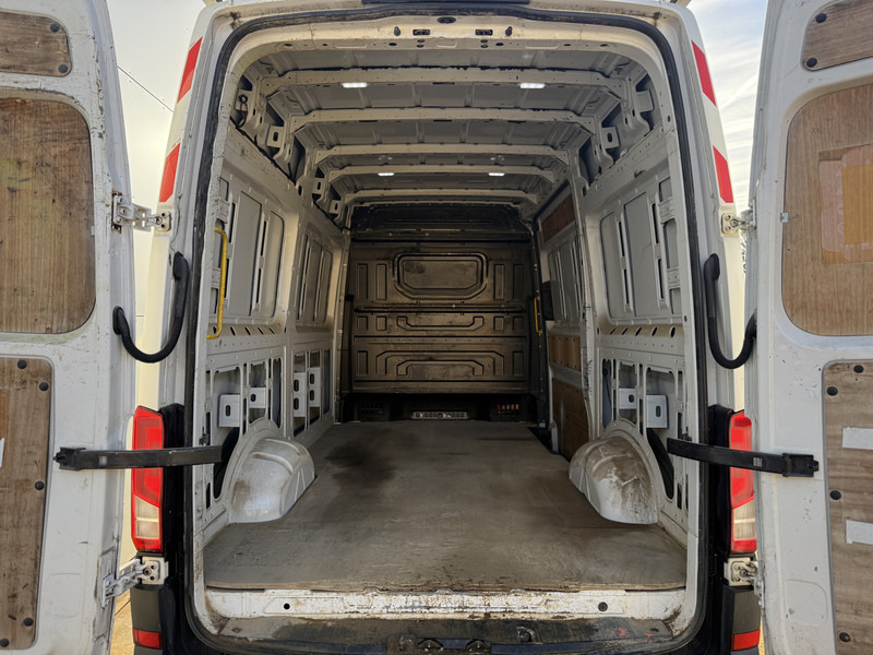 Fourgon utilitaire MAN TGE 3.140 2.0 TDI L3H3 Airco Cruise Control Trekhaak Carplay Navigatie Parkeersensoren voor achter: photos 12