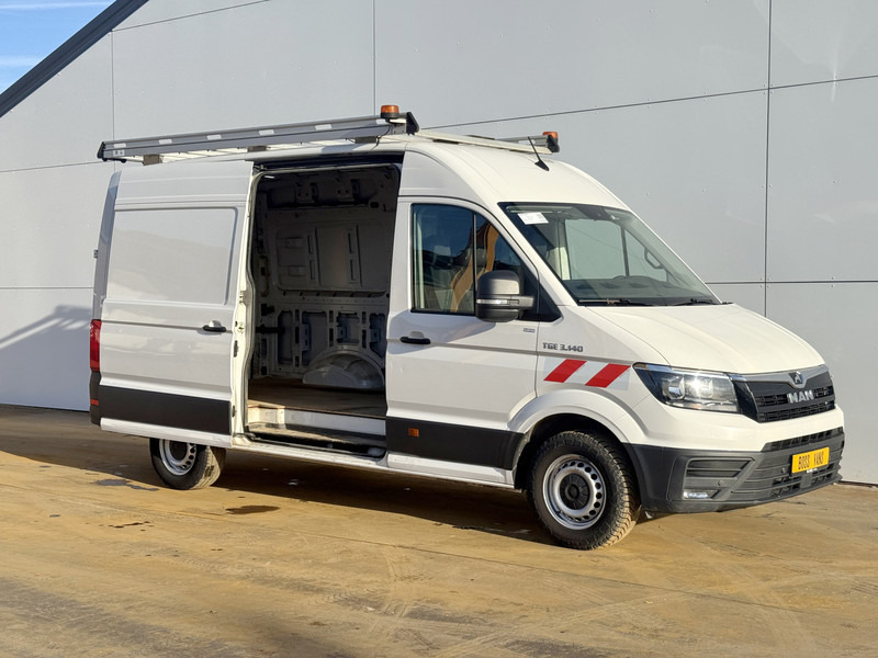 Fourgon utilitaire MAN TGE 3.140 2.0 TDI L3H3 Airco Cruise Control Trekhaak Carplay Navigatie Parkeersensoren voor achter: photos 5