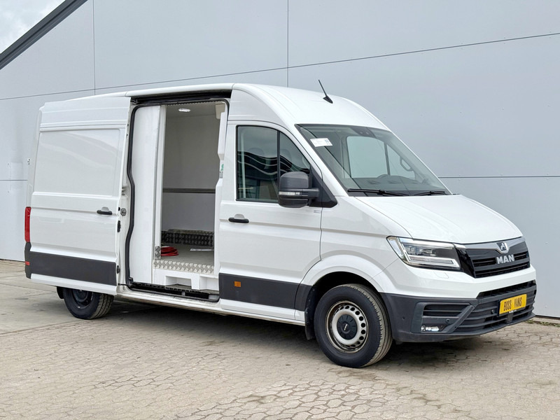 MAN eTGE 3.140 Elektrisch Koel/Vries -32° 38kWh L3H3 Climate Control Cruise Control Carplay Parkeersensoren voor achter - Véhicule utilitaire frigorifique, Utilitaire électrique: photos 5 MAN eTGE 3.140 Elektrisch Koel/Vries -32° 38kWh L3H3 Climate Control Cruise Control Carplay Parkeersensoren voor achter - Véhicule utilitaire frigorifique, Utilitaire électrique: photos 5