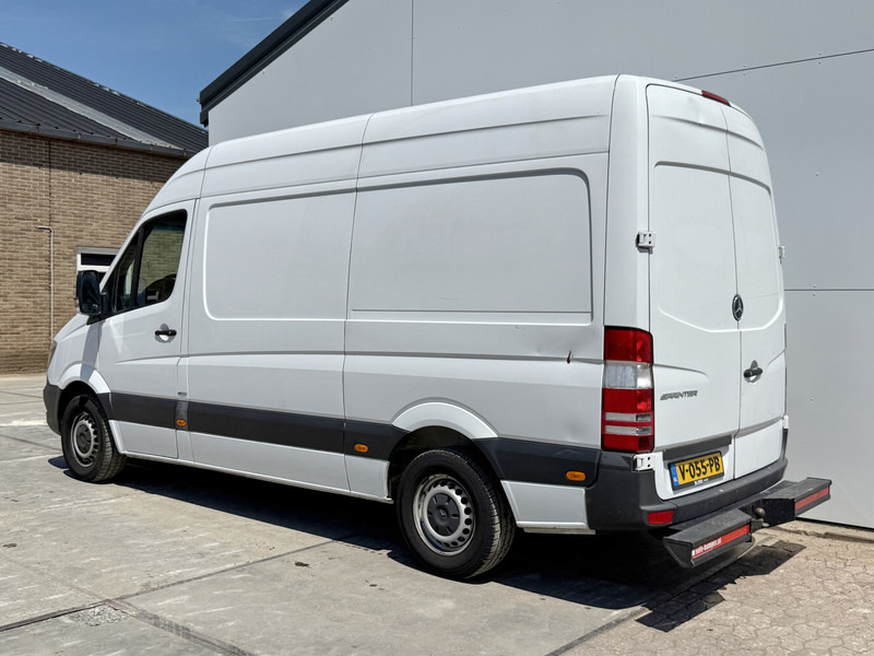 Mercedes-Benz Sprinter 211 2.2 CDI Automaat L2H2 Climate Control Trekhaak Navigatie - Fourgonnette: photos 2 Mercedes-Benz Sprinter 211 2.2 CDI Automaat L2H2 Climate Control Trekhaak Navigatie - Fourgonnette: photos 2