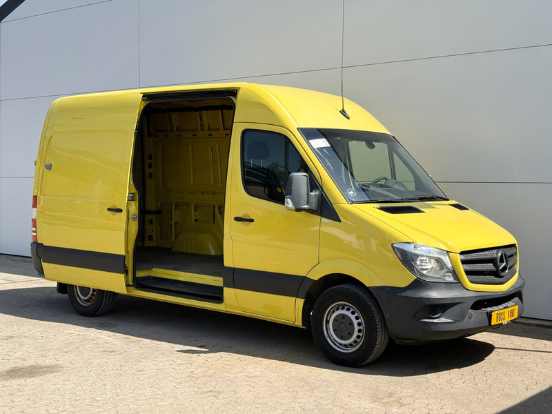 Mercedes-Benz Sprinter 319 3.0 CDI V6 Automaat L2H2 Climate Control Cruise Control Trekhaak Camera Stoelverwarming - Fourgon utilitaire: photos 5 Mercedes-Benz Sprinter 319 3.0 CDI V6 Automaat L2H2 Climate Control Cruise Control Trekhaak Camera Stoelverwarming - Fourgon utilitaire: photos 5