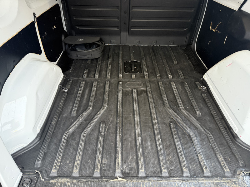 Fourgonnette, Utilitaire électrique Mercedes-Benz eCitan 112 Pro L1 Elektrisch 51kWh 284km WLTP LED Cruise Control Climate Control Carplay Parkeersensoren Achter: photos 13 Fourgonnette, Utilitaire électrique Mercedes-Benz eCitan 112 Pro L1 Elektrisch 51kWh 284km WLTP LED Cruise Control Climate Control Carplay Parkeersensoren Achter: photos 13